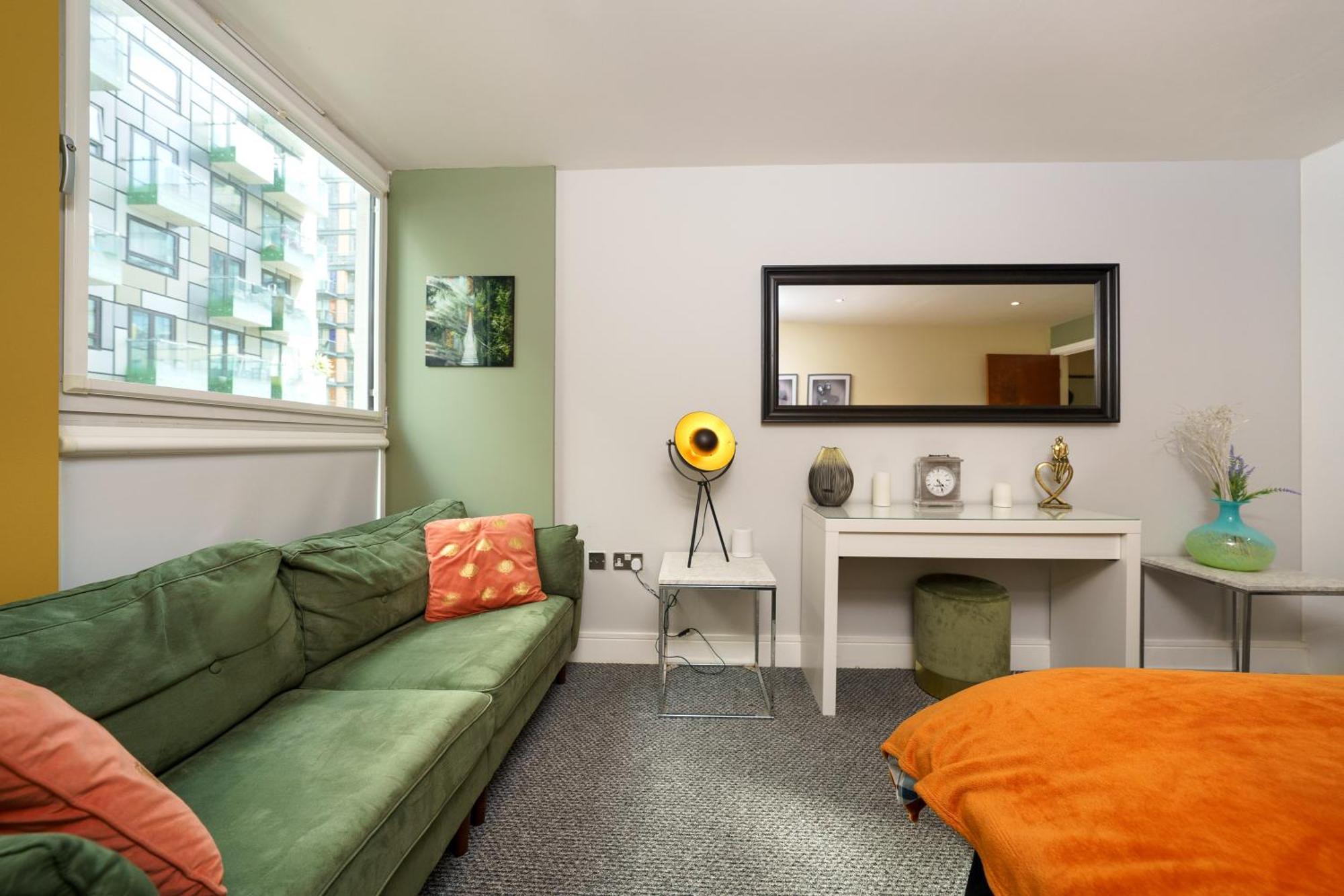 Cobalt Point, South Quay Apartment London Ngoại thất bức ảnh
